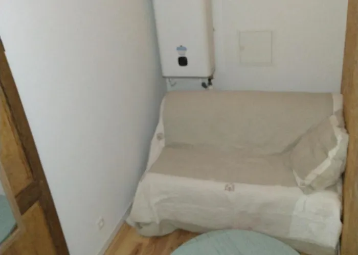 A La Maison Du Bonheur Bed & Breakfast *